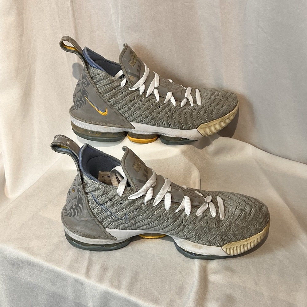 Nike LeBron XVI 16 "MLPS Minneapolis Lakers" Men's 8.5‎ Wolf Grey Blue White